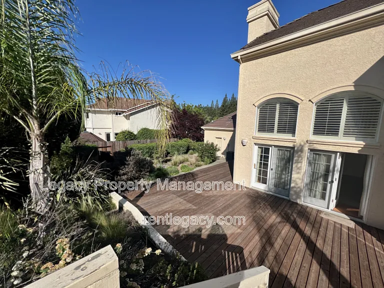 2552 Cotswold Hill Dr — Photo 23