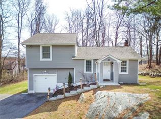 45 Livingston Rd, Carmel, NY 10512