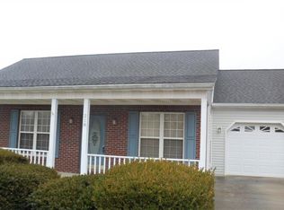 218 Signal Ridge Rd, Frankfort, KY 40601