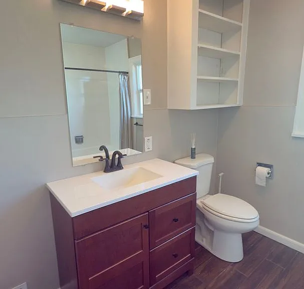 627 W Marine Dr — Photo 14