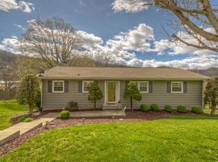 213 Lovedale Dr, Bristol, TN 37620