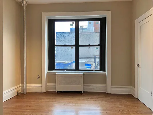 Rented by Matthew Gros-Werter, LREB  | media 22