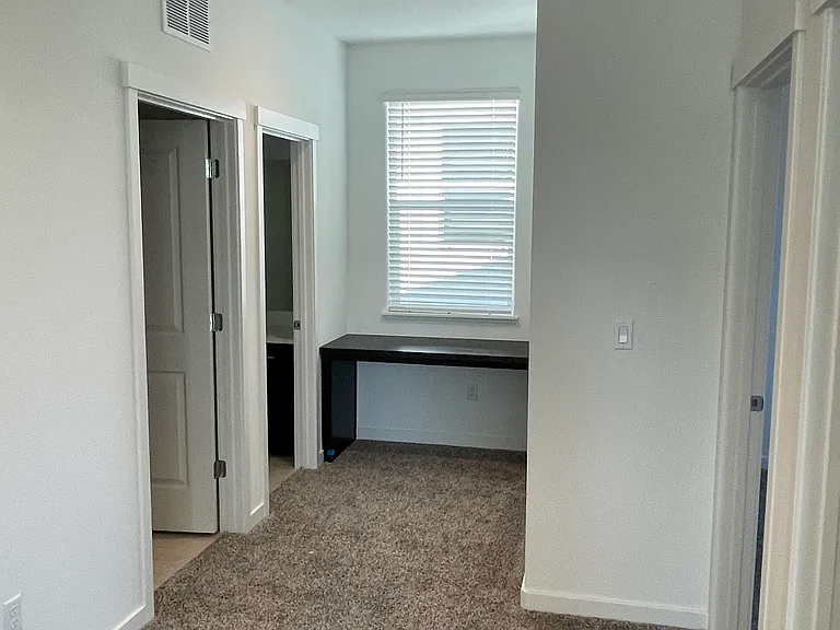 129 Sophia Ct — Photo 28