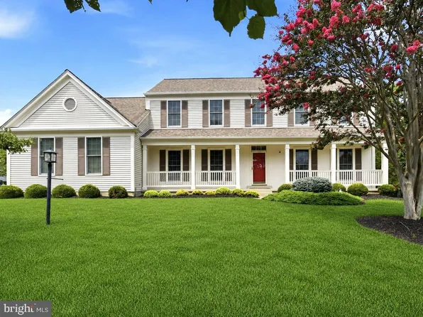 14407 Secretariat Dr, Bowie, MD 20721