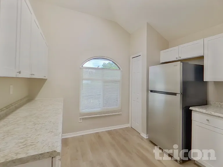 1330 Gangplank Dr — Photo 6