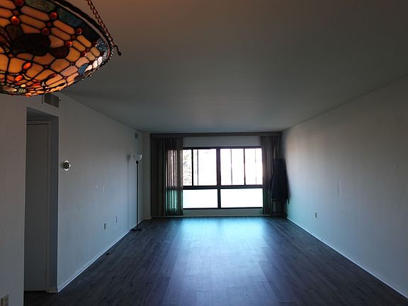 3rd image of 7600 Roosevelt Blvd APT 513