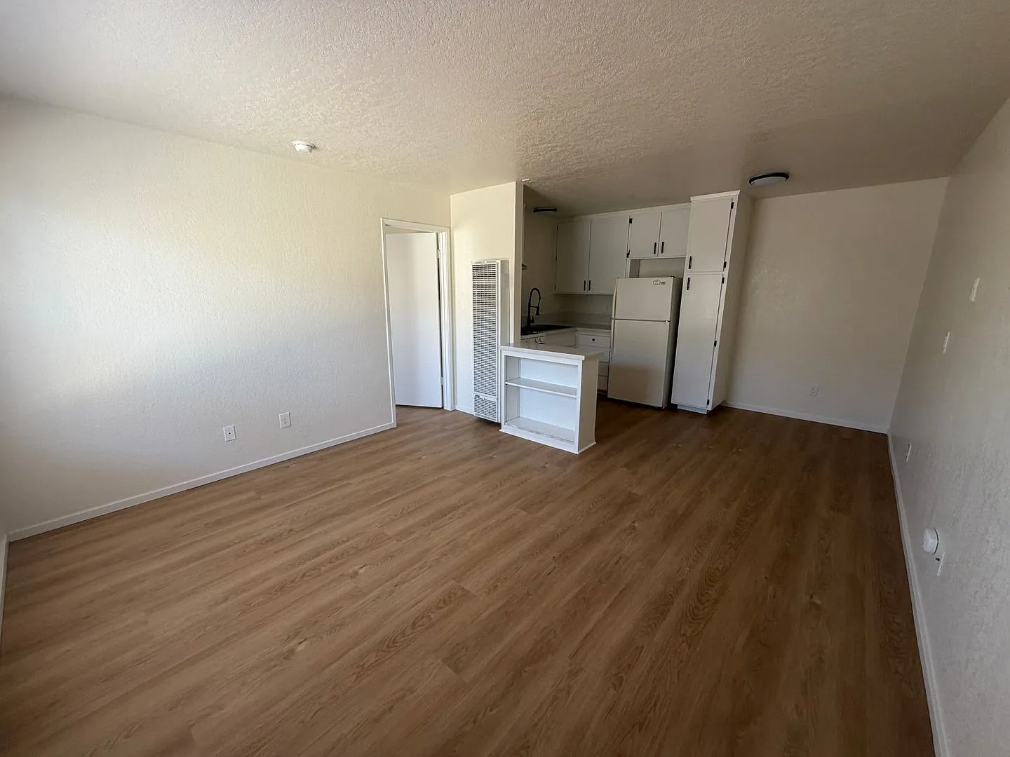 3037 Oceano Gardens — Photo 3