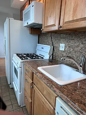 Rented by Madison Estates Sotheby's International Realty | media 21