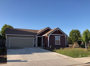 403 Northampton Way, Newman, CA 95360