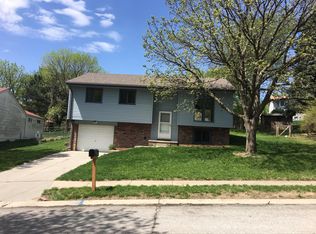 8710 S 142nd Ave, Omaha, NE 68138