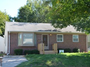813 13th St, West Des Moines, IA 50265