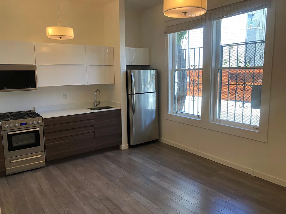 419 Ivy St #4D