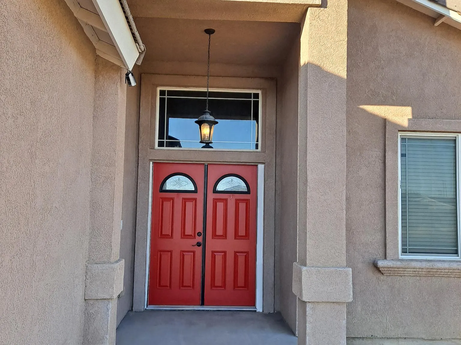 3 bed, 1537 sqft, $2,495 — Photo 2