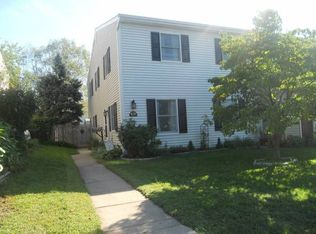 431 Colonial Dr, East Greenville, PA 18041