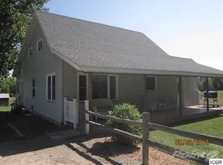 21815 County Road 609, Bovey, MN 55709