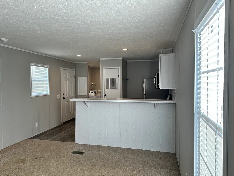 34 Pansy Dr #34 — Photo 2