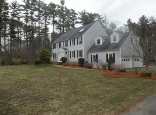 24 Kennie Ln, Pembroke, MA 02359