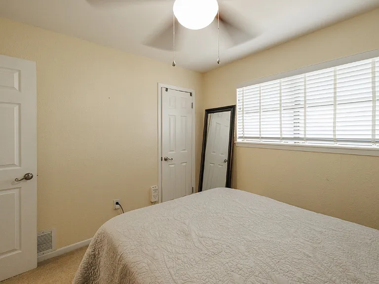 857 Chanticleers Ln — Photo 22