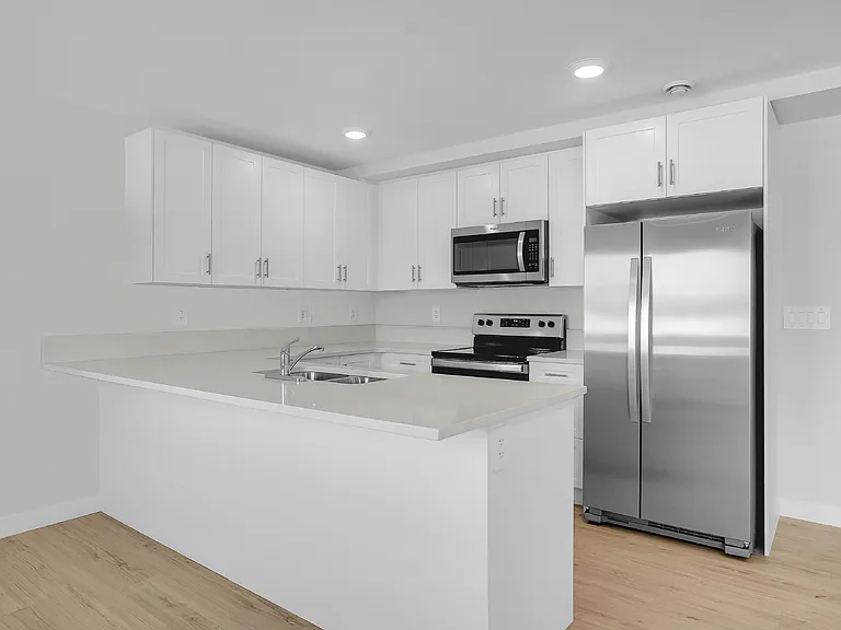 2670 Rosewood Dr — Photo 10
