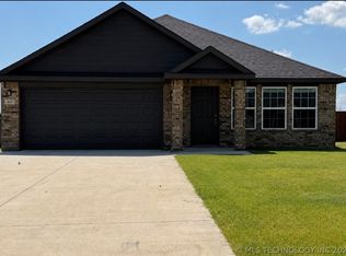3217 Seabiscuit St, Durant, OK 74701