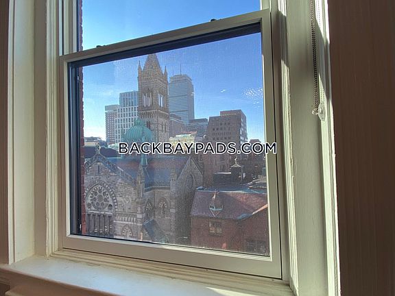 5th image of 271 Dartmouth St APT 6G