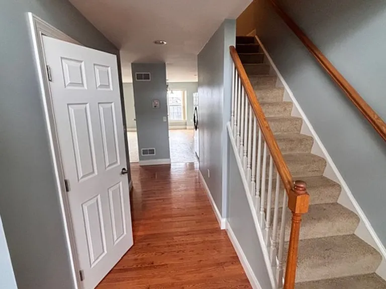 785 Oak Leaf Ln — Photo 28