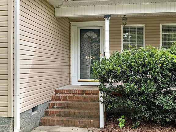 4th image of 4404 Pine Vista Ln