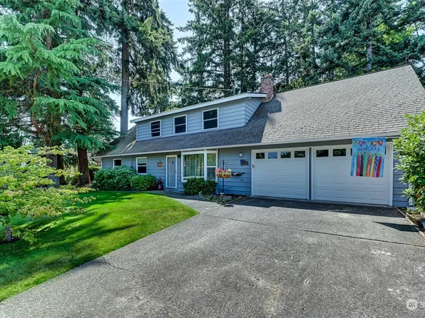 131 165th Avenue NE, Bellevue, WA 98008