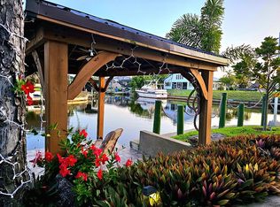 2014 SE 10th Ter, Cape Coral, FL 33990