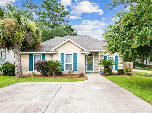 600 Beaulieux St, Mandeville, LA 70448