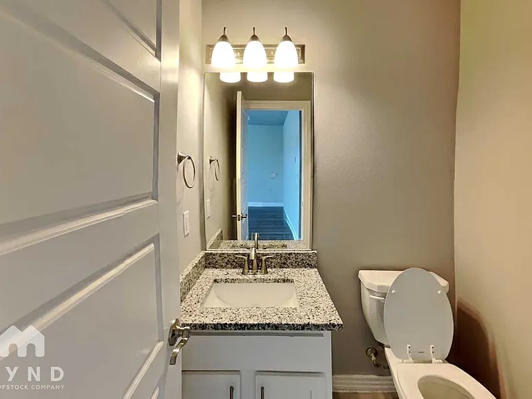 5903 SW Gentle Winds Ave — Photo 20