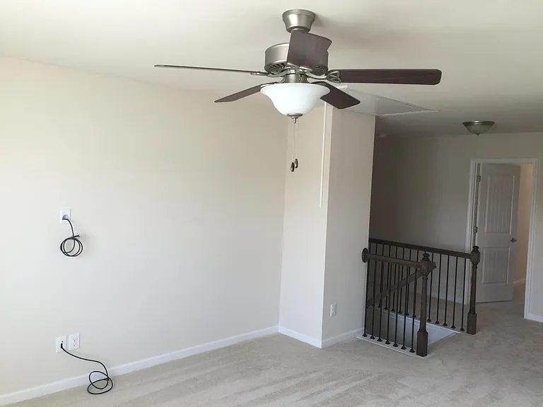 Flex/Loft with Pre-wiring for TV