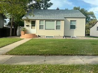 217 13th Ave SE, Minot, ND 58701