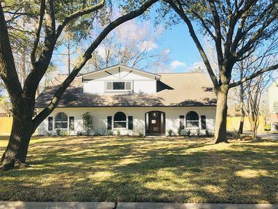 135 Cherry Tree Ln, Friendswood, TX, 77546