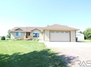 46574 268th St, Sioux Falls, SD 57106