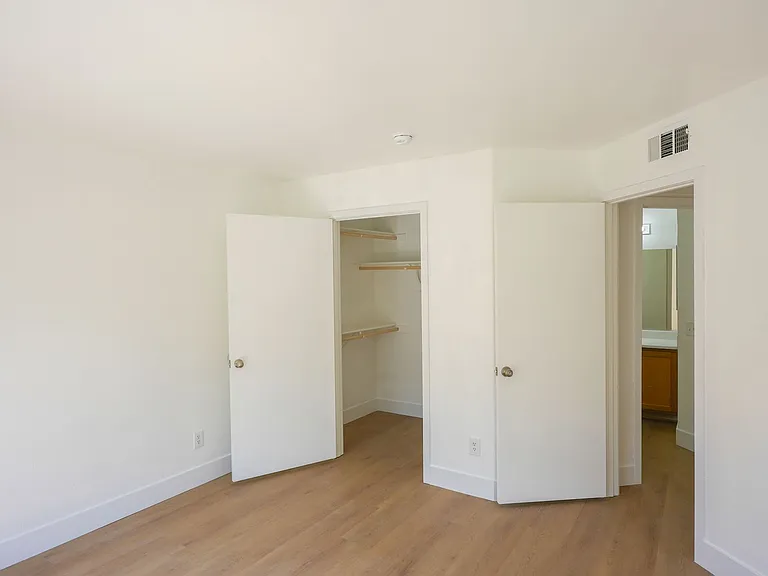 4555 E Sahara Ave #227 — Photo 10