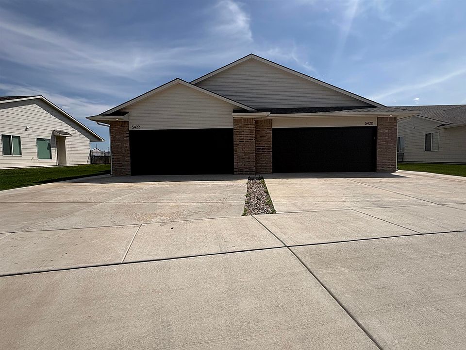 1st image of 5420-5422 N Sandkey Ct