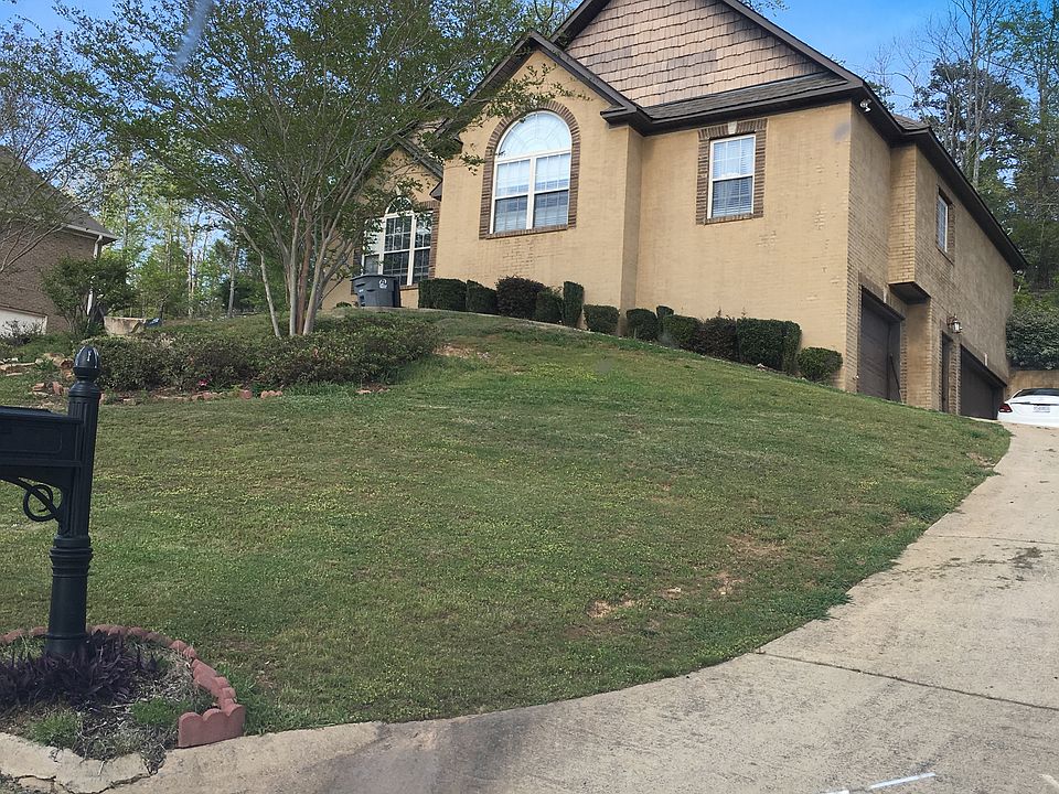 2nd image of 75 Mason Dr