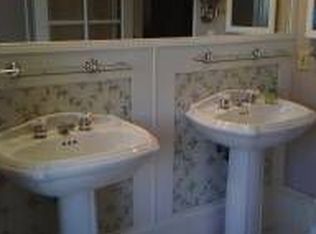 677 Rock Oak Rd, Walnut Creek, CA 94598