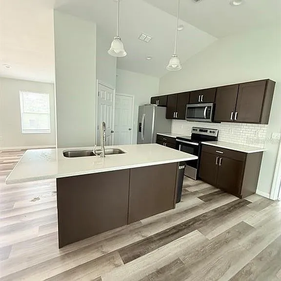 6823 SW 129th St — Photo 3
