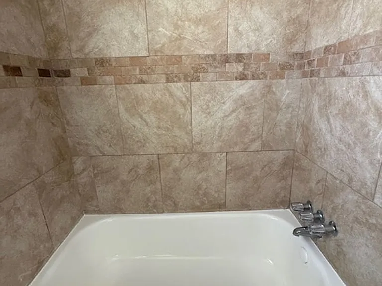 737 Lilly Ln — Photo 6