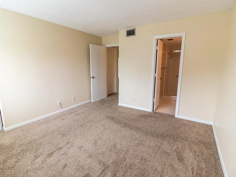 4987 Sable Pine Cir #D2 — Photo 15