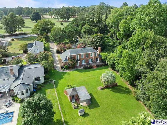 3rd image of 129 Golf Course Rd