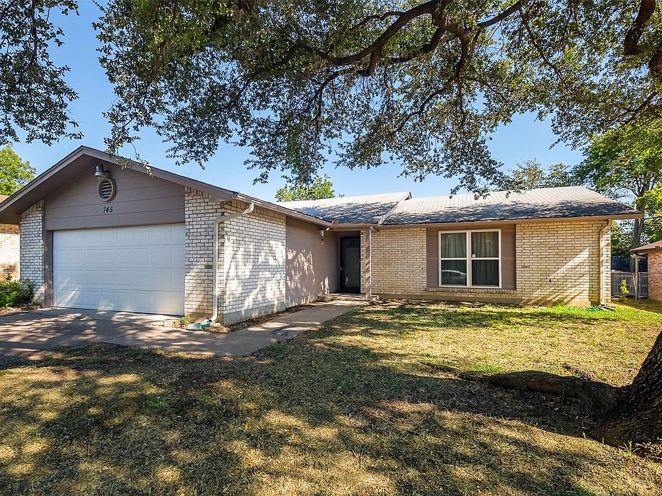 1st image of 745 Salsbury Cir