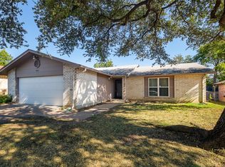 745 Salsbury Cir, Arlington, TX 76014