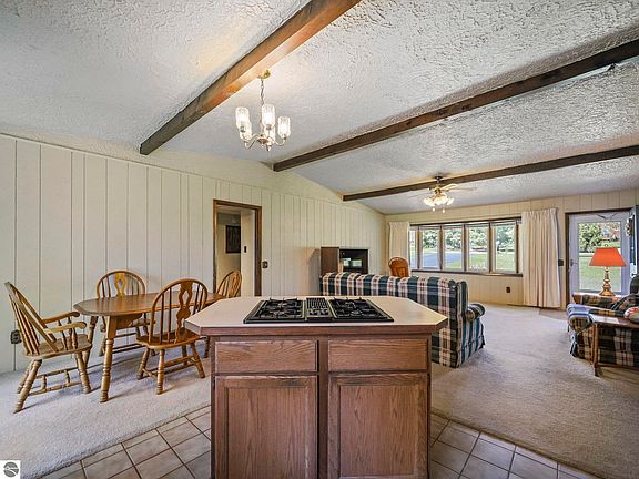 4th image of 11401 Orchard Dr
