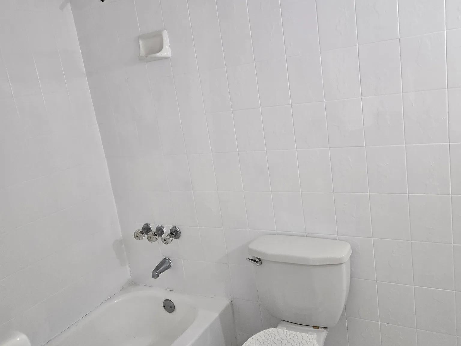 3 bed, 1000 sqft, $2,800 — Photo 4