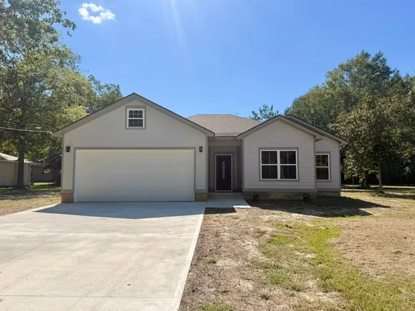 323 N Broad St, Doerun, GA 31744