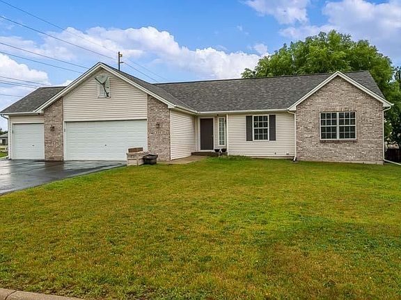2nd image of 829 Dr Clark Way