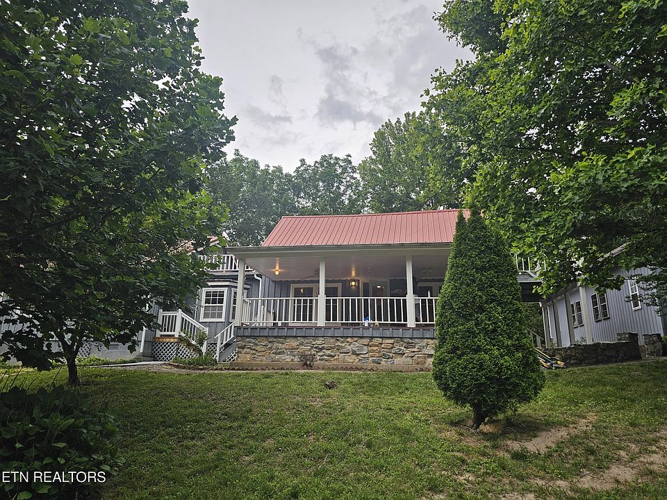 1st image of 925 Tweed Springs Rd